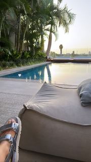 Anne Zivi feet photo 2