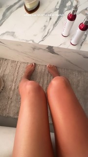 Anne Zivi feet photo 17