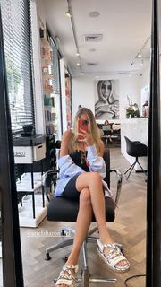 Anne Zivi feet photo 15