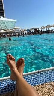 Anne Zivi feet photo 19