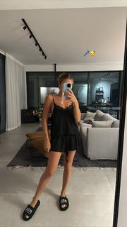 Anne Zivi feet photo 18