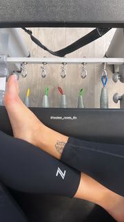 Anne Zivi feet photo 3