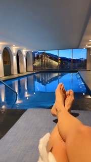 Anne Zivi feet photo 10