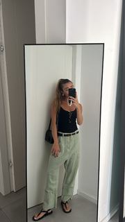 Anne Zivi feet photo 15