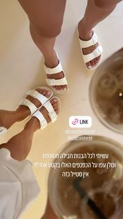 Anne Zivi feet photo 10
