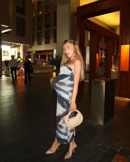 Anne Zivi feet photo 19