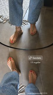 Anne Zivi feet photo 20