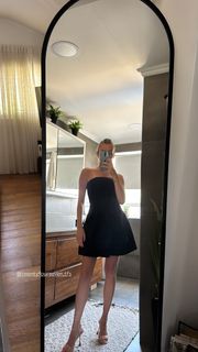 Anne Zivi feet photo 17