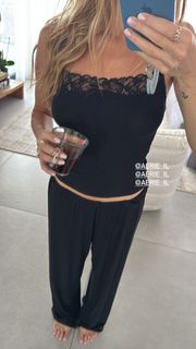 Anne Zivi feet photo 17