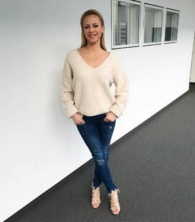 Anneke Dürkopp feet photo 14