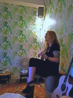 Anneke van Giersbergen feet photo 13