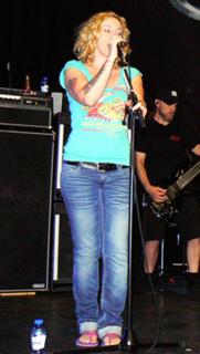 Anneke van Giersbergen feet photo 1