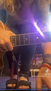 Anneke van Giersbergen feet photo 2