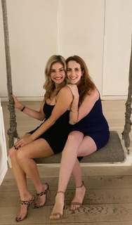 Anneliese van der Pol feet photo thumbnail