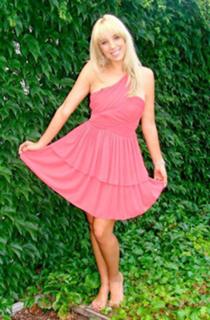 Annemarie Eilfeld feet photo thumbnail