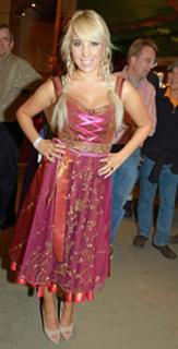 Annemarie Eilfeld feet photo thumbnail