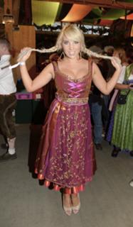 Annemarie Eilfeld feet photo thumbnail