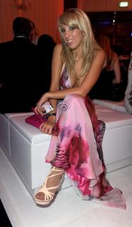 Annemarie Eilfeld feet photo thumbnail