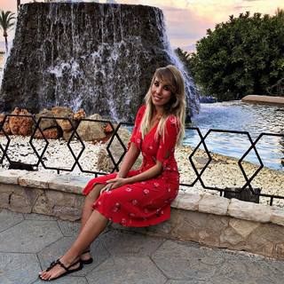 Annemarie Eilfeld feet photo thumbnail