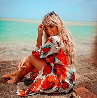 Annemarie Eilfeld feet photo thumbnail