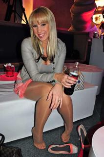 Annemarie Eilfeld feet photo thumbnail