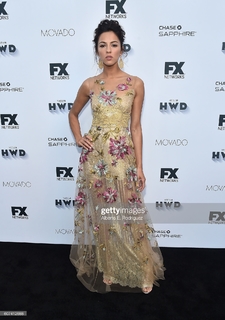 Annet Mahendru feet photo thumbnail