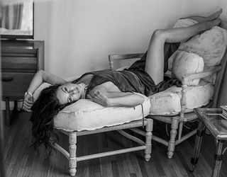 Annet Mahendru feet photo thumbnail
