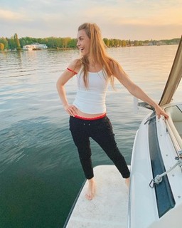 Annett Möller feet photo 13