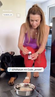 Annett Möller feet photo 3