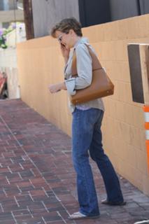 Annette Bening feet photo thumbnail