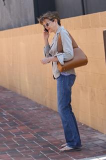 Annette Bening feet photo thumbnail