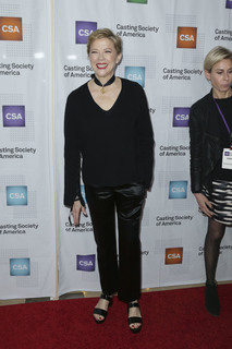 Annette Bening feet photo thumbnail