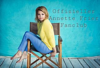 Annette Frier feet photo thumbnail