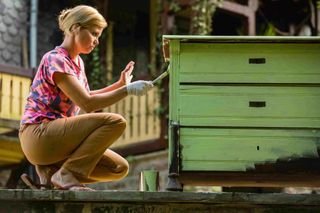 Annette Frier feet photo thumbnail