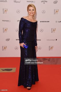 Annette Frier feet photo thumbnail