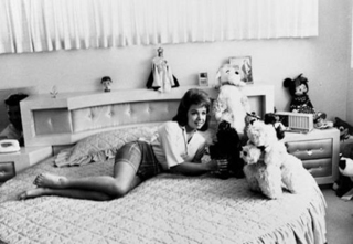 Annette Funicello feet photo 4