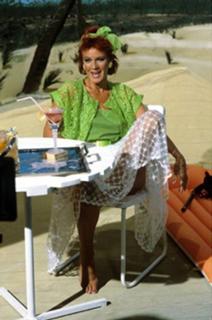 Anni-Frid Lyngstad feet photo thumbnail
