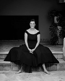 Anni-Frid Lyngstad feet photo thumbnail