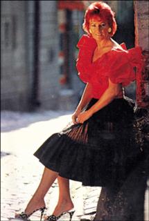 Anni-Frid Lyngstad feet photo thumbnail