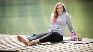 Anni Friesinger feet photo thumbnail