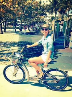 Annica Hansen feet photo thumbnail