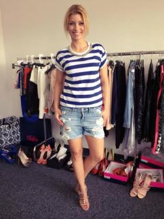 Annica Hansen feet photo thumbnail