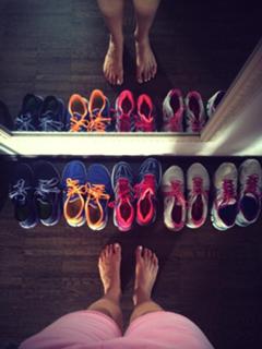 Annica Hansen feet photo thumbnail