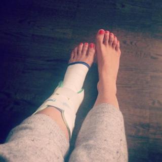 Annica Hansen feet photo thumbnail