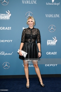 Annica Hansen feet photo thumbnail