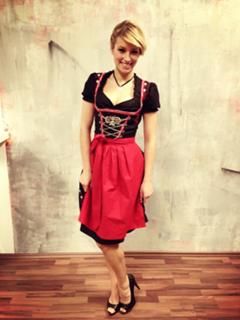 Annica Hansen feet photo thumbnail