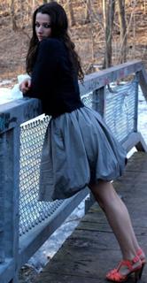 Annie Clark feet photo 8