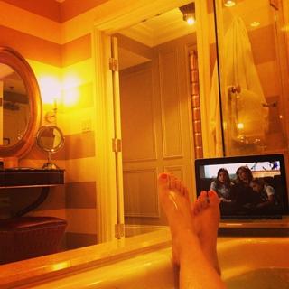 Annie Clark feet photo 19