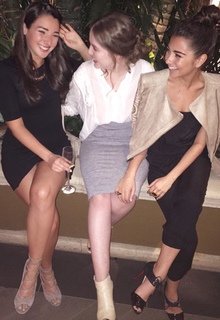 Annie Clark feet photo 13