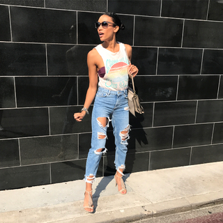 Annie Ilonzeh feet photo 13